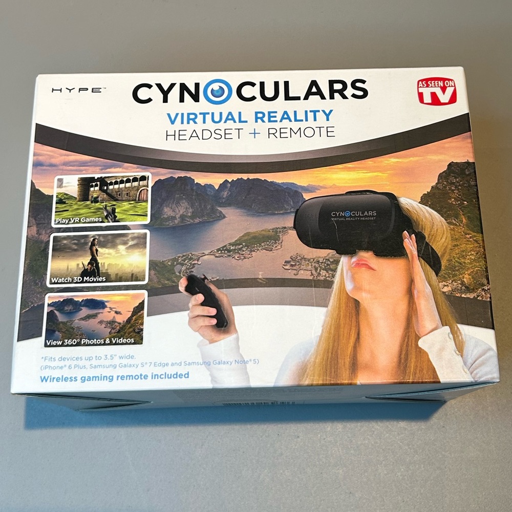 VR Headset Similar to Occulus Meta Quest Or Apple Brand New Video Game